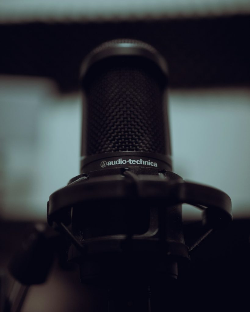 Le micro Audio-Technica AT2020 vu de près